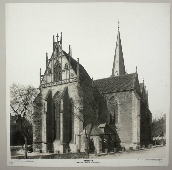 Herford. - Kirchenansicht. - Stiftskirche, Aeußeres, Nordostansicht.